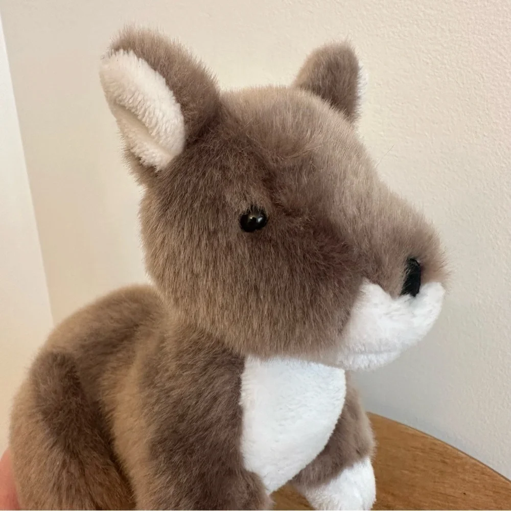 American Girl Doll Kiras Kangaroo No Joey Baby Stuffed Plush With Pouch Plushie - Picture 9 of 15